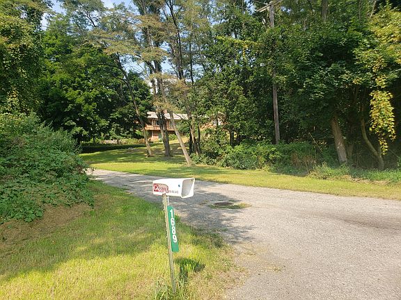 3rd image of 1689 N 37th St