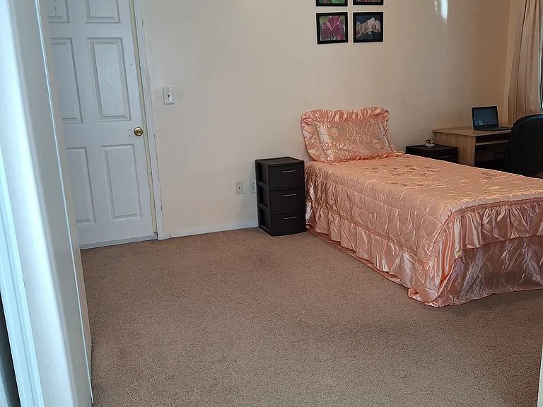 3518 W 118th Pl #2 — Photo 7