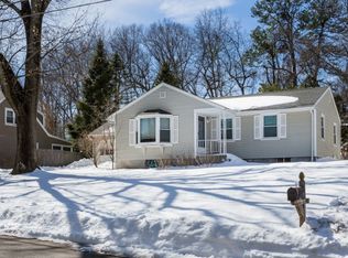 88 Burt Rd, Springfield, MA 01118