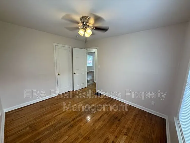2217 Grasmere Ave — Photo 12