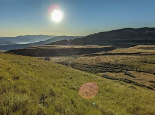 16 Red Rose Ln, Orondo, WA 98843