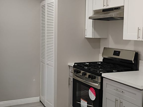 3rd image of 6603 Ira Ave APT D