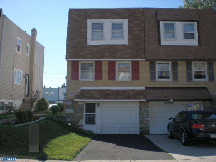 1st image of 9949 Alicia St