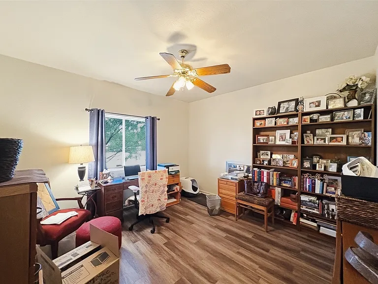 1033 E Irvine Rd #A — Photo 22