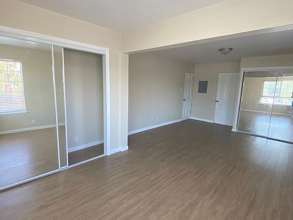 3rd image of 1528 Alum Rock Ave #A