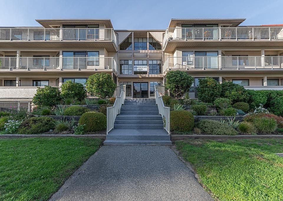 1st image of 33233 Bourquin Pl #207