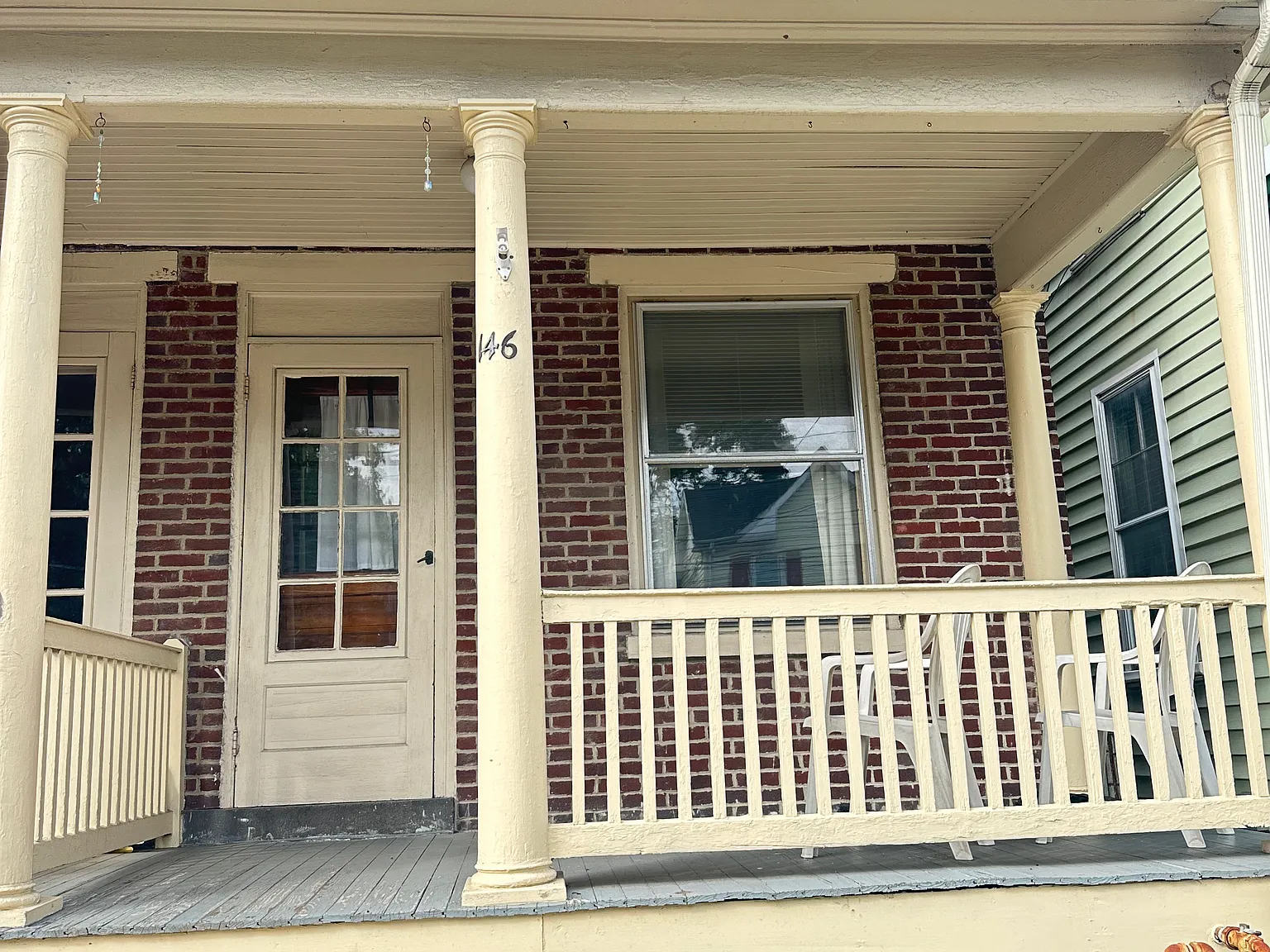 2 bed, 1996 sqft, $1,450 — Photo 1