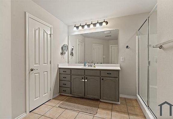 3rd image of 7903 Bonito Dr