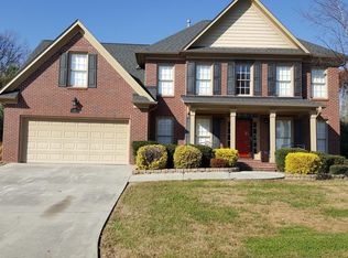 925 Garrison Ridge Blvd, Knoxville, TN 37922