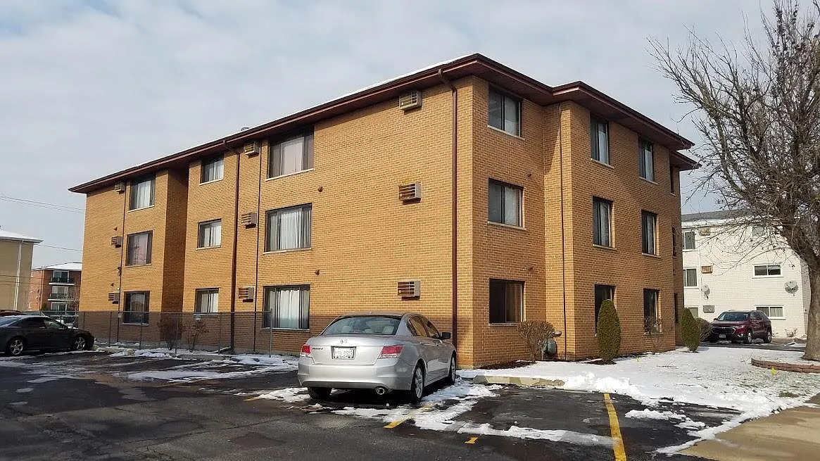 1 bed, 800 sqft, $1,300 — Photo 1