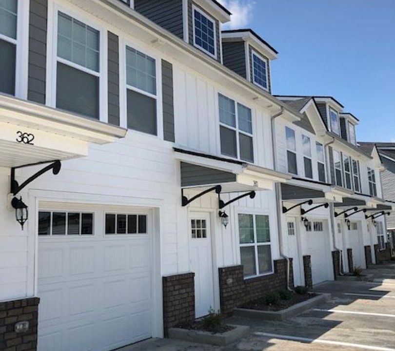 1st image of 352 Landrum Pl #352