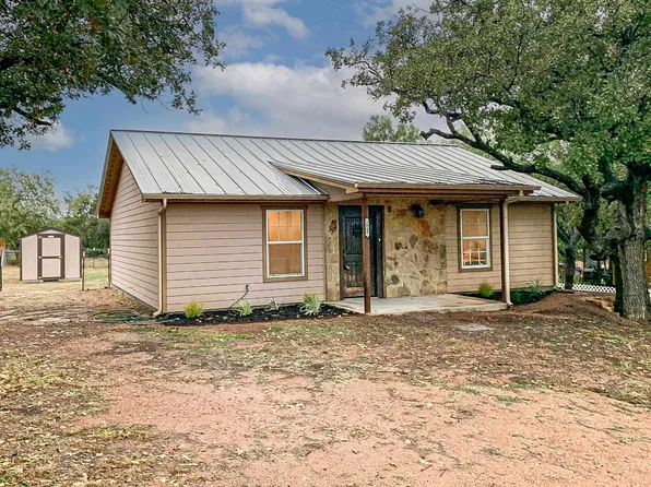 2848 Indian Trl, Kingsland, TX 78639