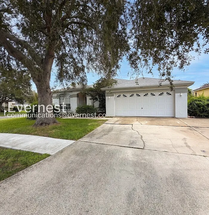 501 Tuscanny Park Loop