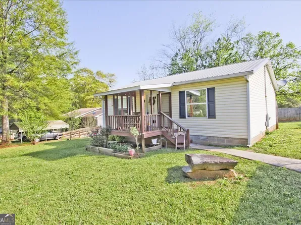 56 Ash St, Commerce, GA 30529