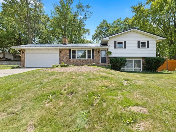 23674 Broadway Blvd, Elkhart, IN 46516
