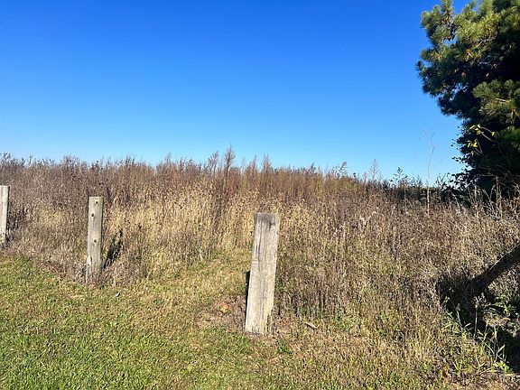 4th image of 1080 E County Road 500 S