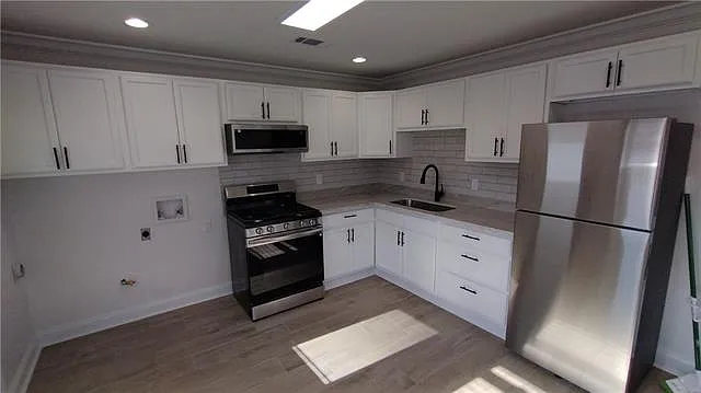 2514 Chalona Dr — Photo 4