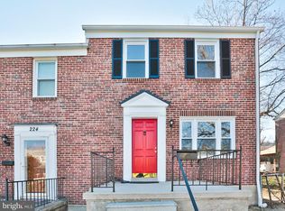 222 Medwick Garth E, Baltimore, MD 21228