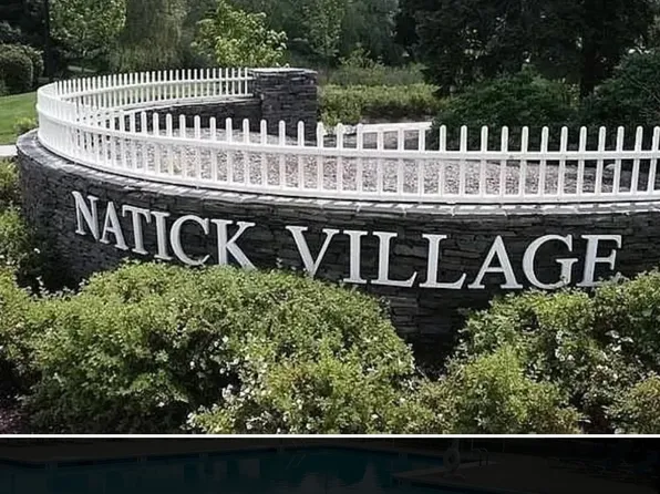 11 Village Way APT 6, Natick, MA 01760