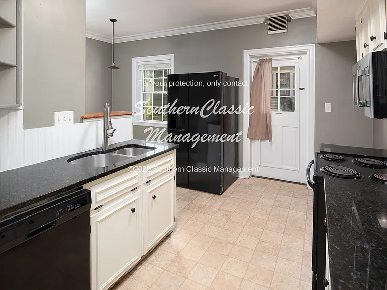 04 kitchen1-01_07272026