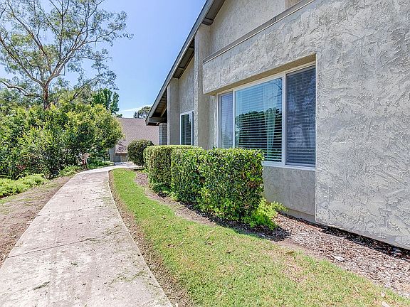 2nd image of 10955 Clairemont Mesa Blvd
