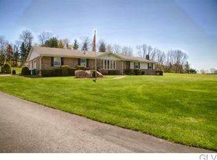 1028 Clearfield Rd, Nazareth, PA 18064
