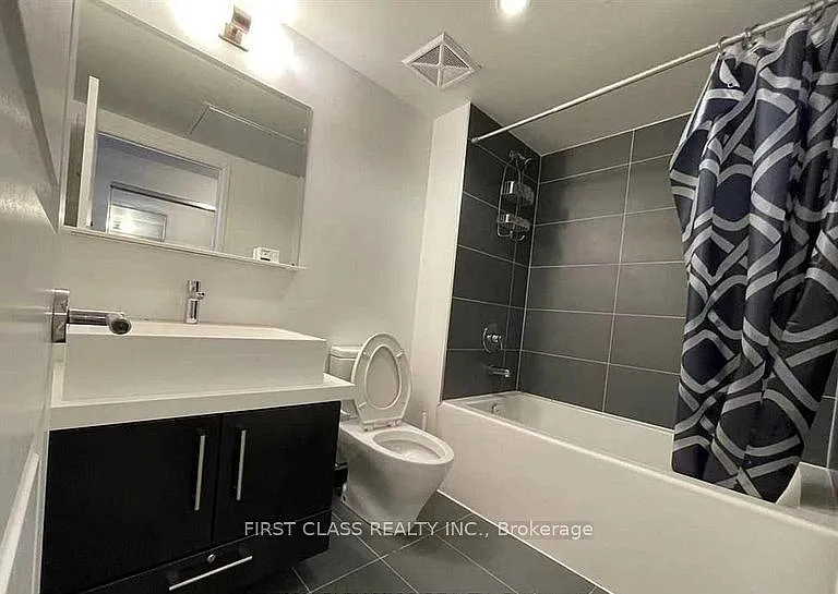 1080 Bay St #3109 — Photo 9