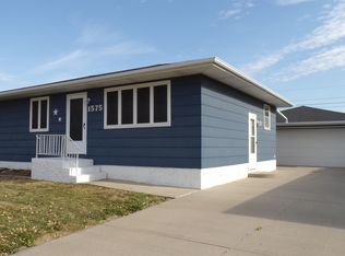 1575 44th Ave, Columbus, NE 68601