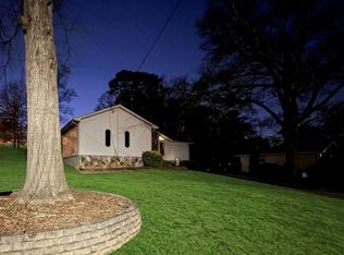 2966 Riviera Dr NW, Conyers, GA 30012