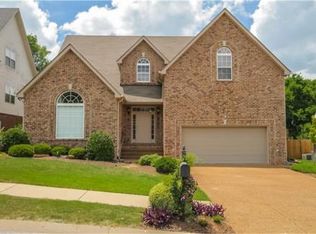 2413 Adelaide Dr, Thompsons Station, TN 37179