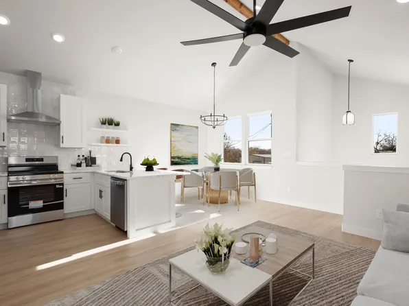 306 S Avenue P, Marble Falls, TX 78654