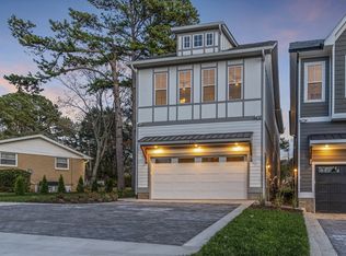 649 McMurray Dr, Nashville, TN 37211