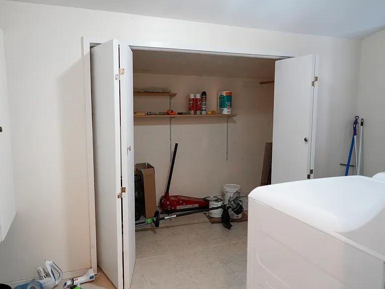 440 Normandy Rd — Photo 13
