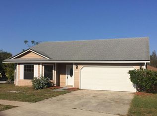 985 Misty Mountain Dr W, Jacksonville, FL 32225