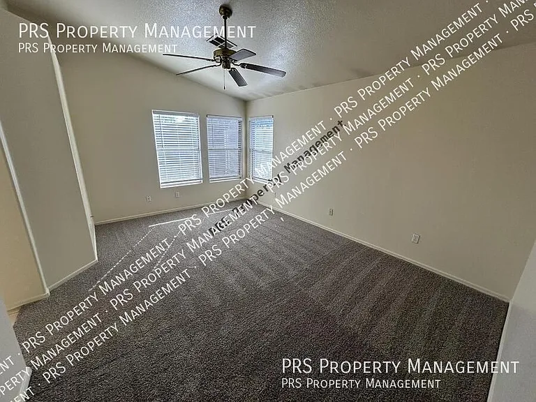 51 N Del Pueblo Pl — Photo 39