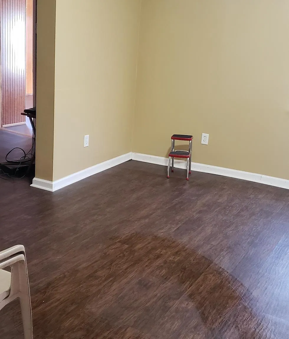3 bed, 1577 sqft, $900 — Photo 4