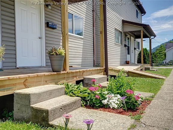 2nd image of 205/207 98th St S