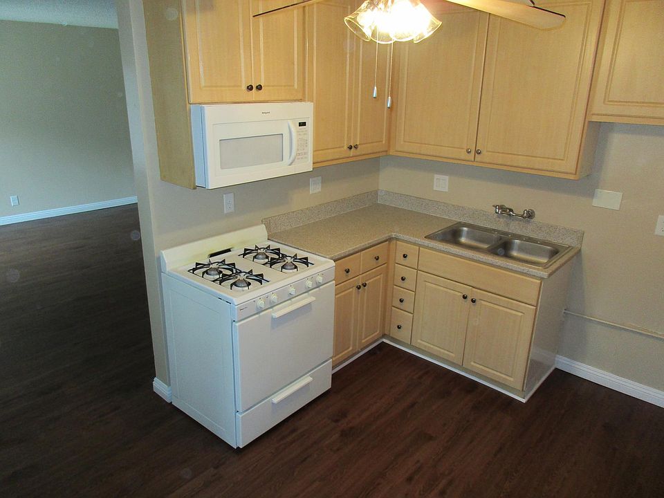 1st image of 1336 W Stoneridge Ct #49czffx7b