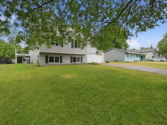 3rd image of 8923 Janero Ave S