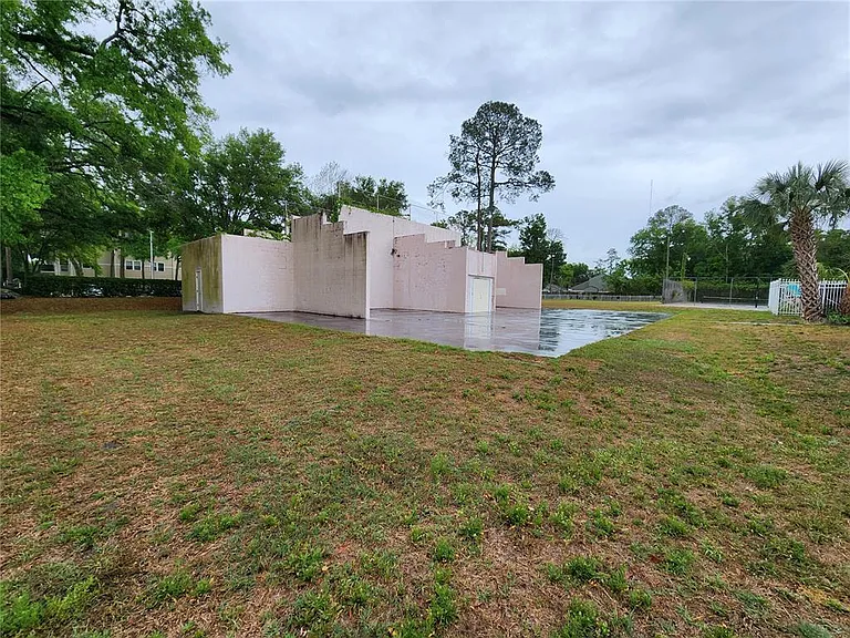 501 SW 75th St #A14 — Photo 55
