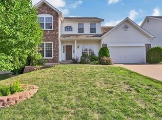 4128 Stonecroft Dr, Saint Charles, MO 63304
