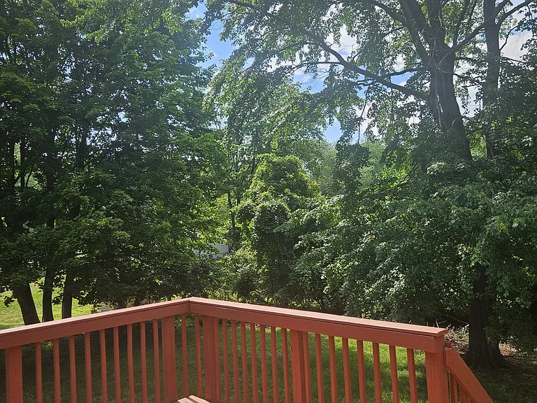 38 Brenda Ct #2 — Photo 9