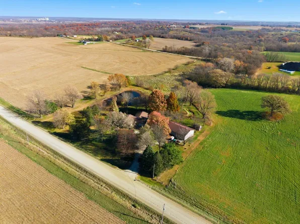 3281 140th Ave, Carlisle, IA 50047
