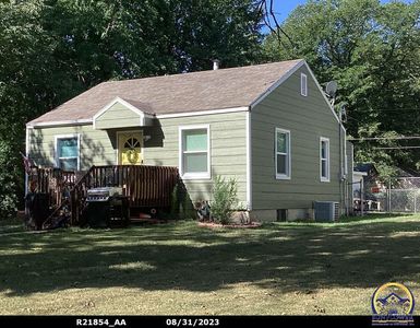 415 NE Poplar St, Topeka, KS, 66616