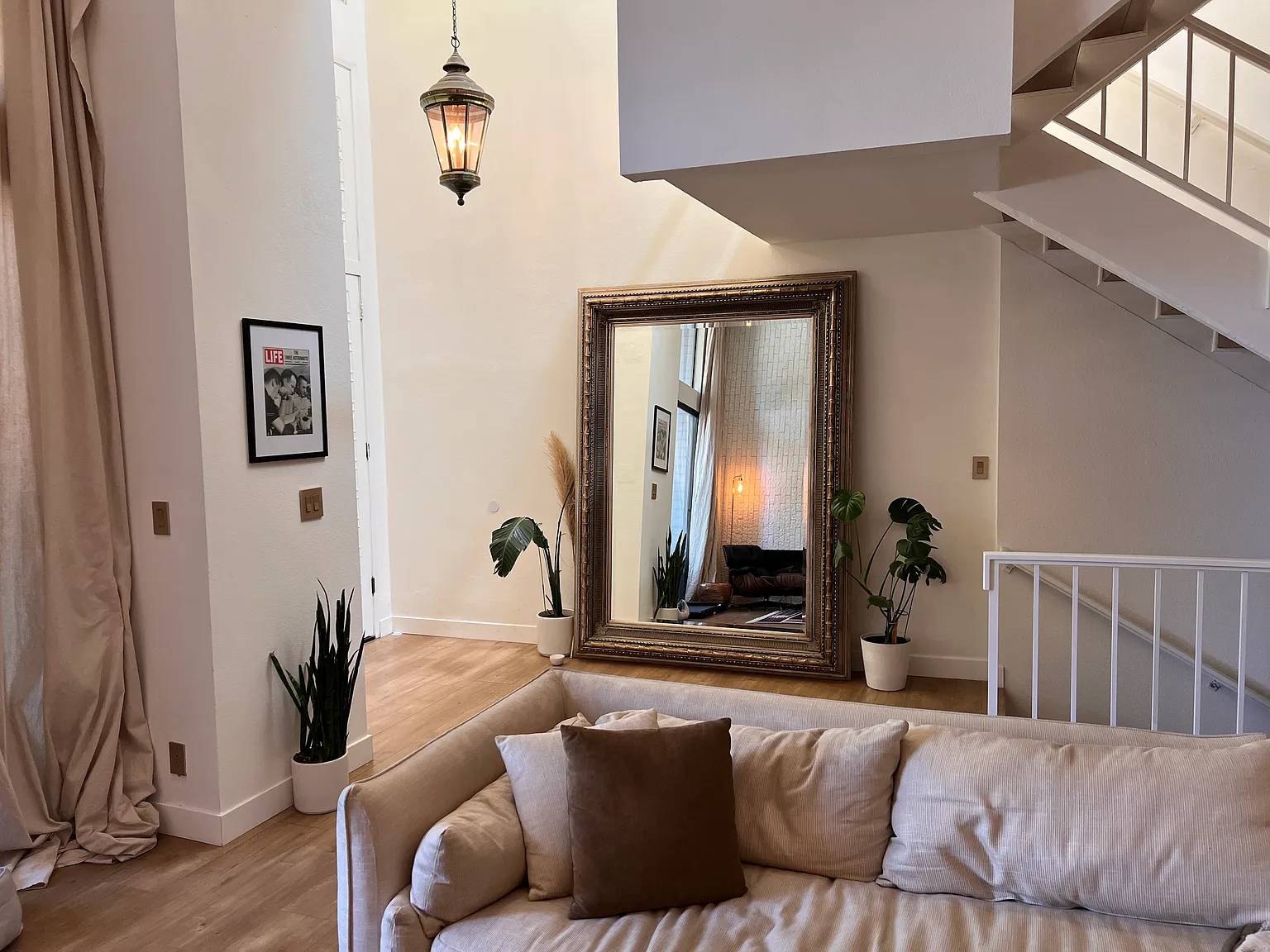 3 bed, 2075 sqft, $5,700 — Photo 4