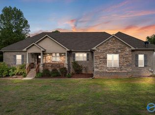 591 Nix Rd, Hazel Green, AL 35750