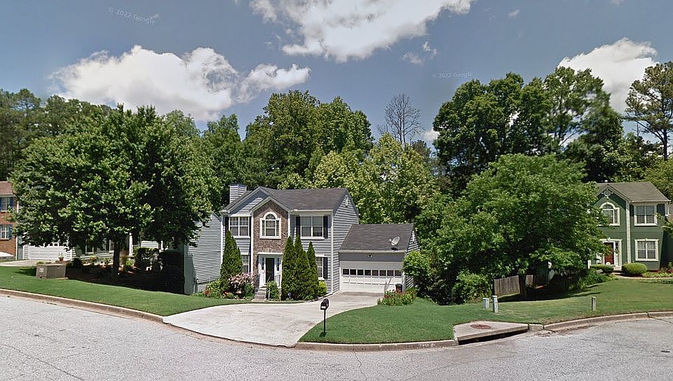 2nd image of 11275 Abbotts Station Dr