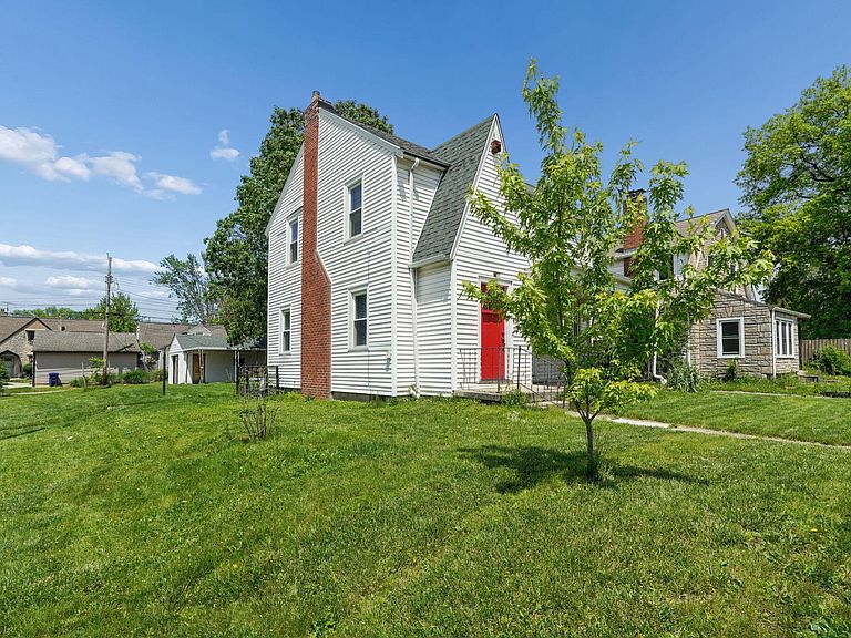 Listing photo 3