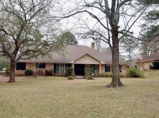 9062 Elm Tree Cir, Tyler, TX 75703