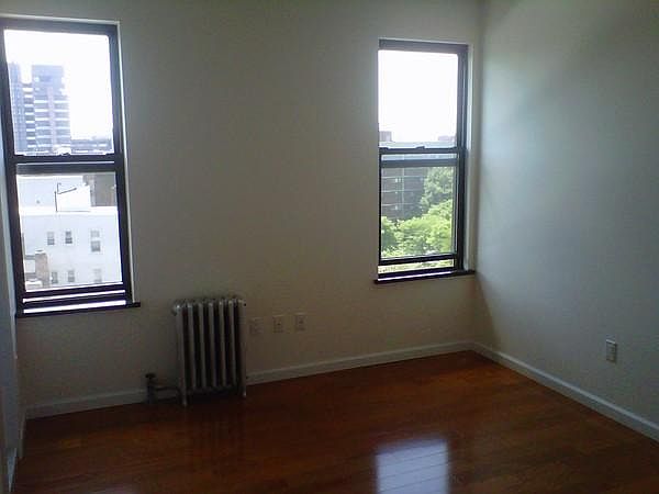 2nd image of 1 Graham Ave